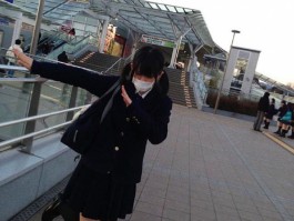 二次元情侣头像日系动漫少女(日系二次元情侣头像少女)