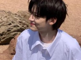 西装无头男<strong>微信</strong>头像(西装无头男<strong>微信</strong>头像设计)