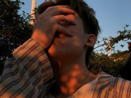 伤感男生头像<strong>微信</strong>(男生伤感头像<strong>微信</strong>)